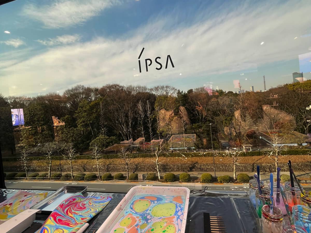 株式会社イプサ海外の美容メディア・インフルエンサーさま方に楽しんでいただいたマーブリング制作環境